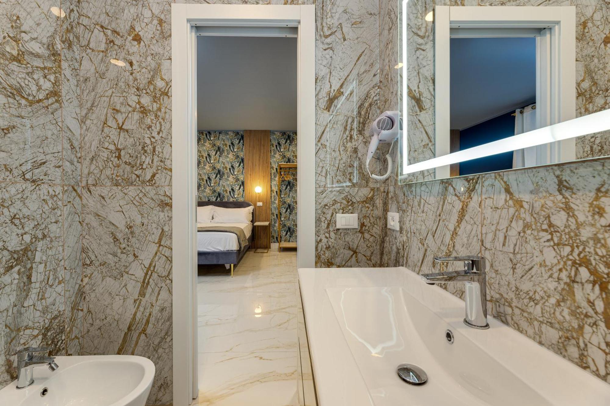 Naif Suites Rzym Zewnętrze zdjęcie